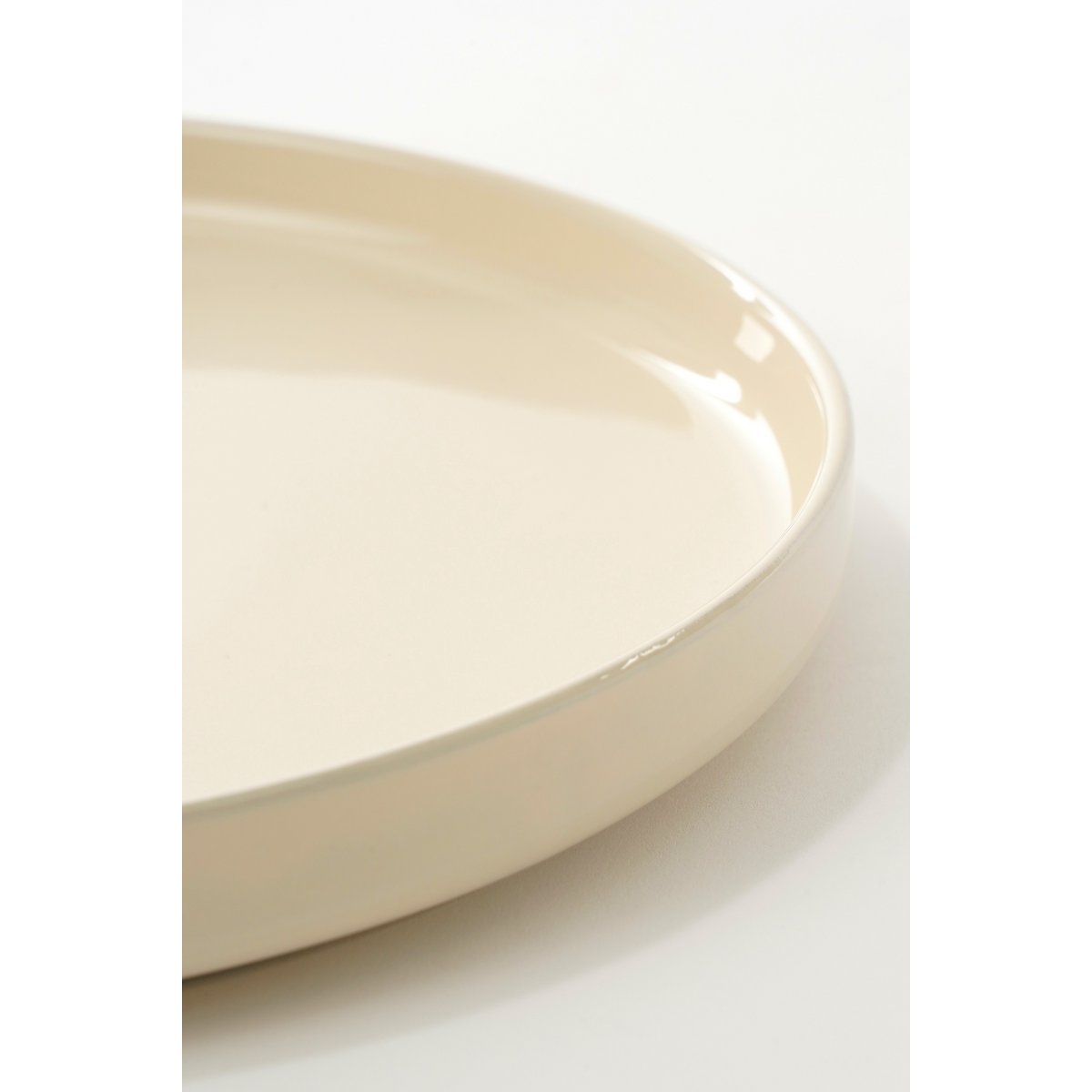Ozi Geschirr-Set für 4 Personen – 16-tlg., Steingut, Off-White – Mica Decorations