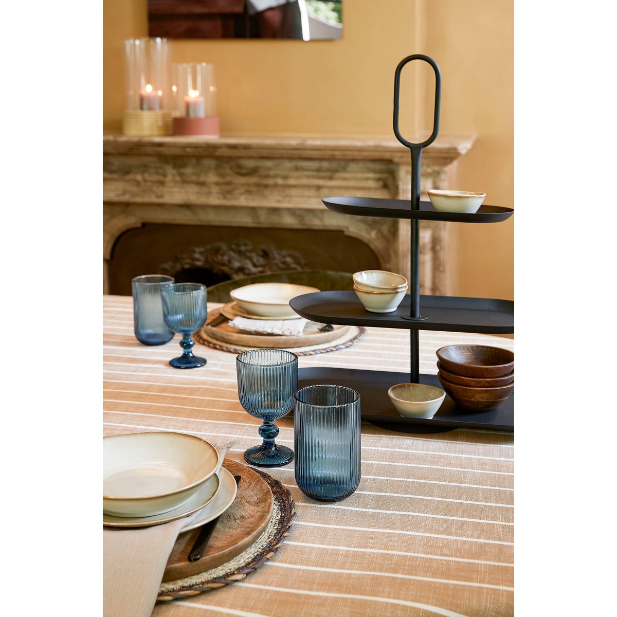 Rama Etagere 3 Ebenen – L48 x B20 x H55 cm – Metall – Schwarz